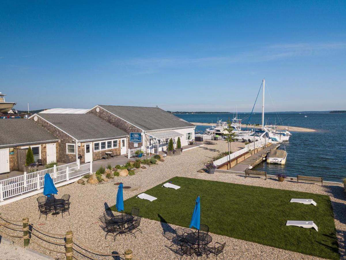 Heron Suites Southold Exterior photo